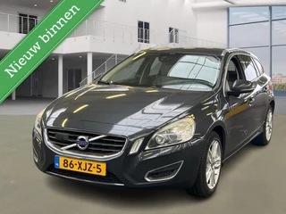 Volvo V60 1.6 T3 Summum AIRCO CRUISE PSENSOR XENON LEDER