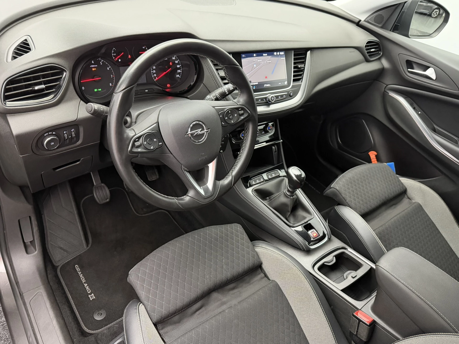 Hoofdafbeelding Opel Grandland X