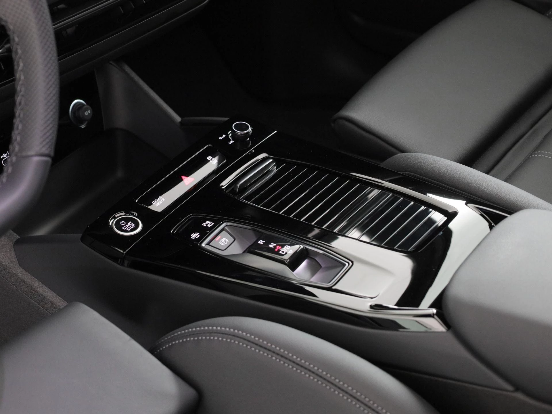 Hoofdafbeelding Audi Q6 e-tron