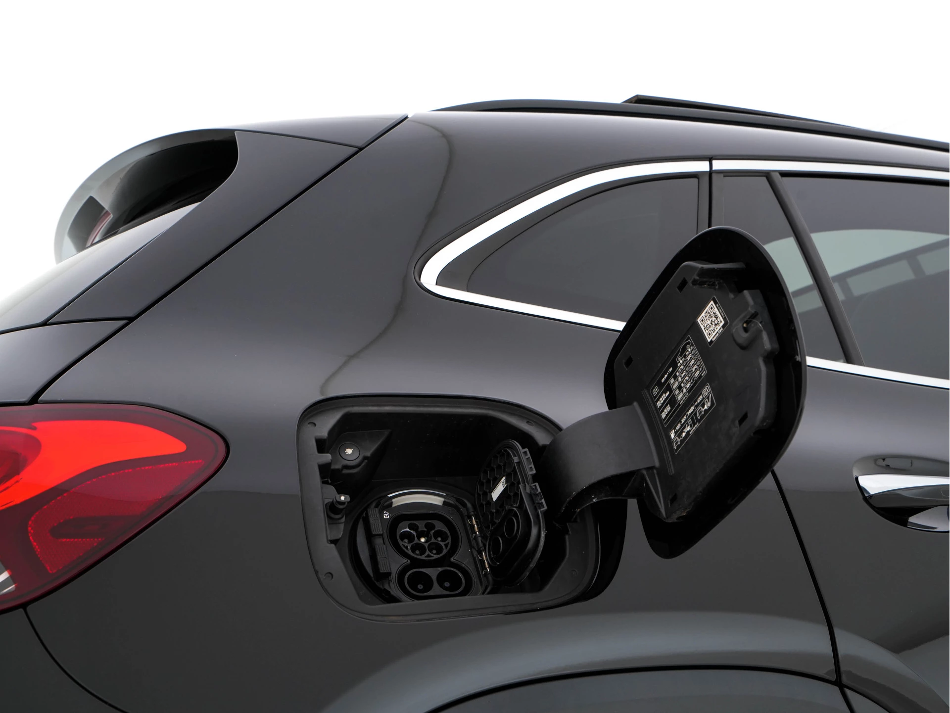 Hoofdafbeelding Mercedes-Benz EQA