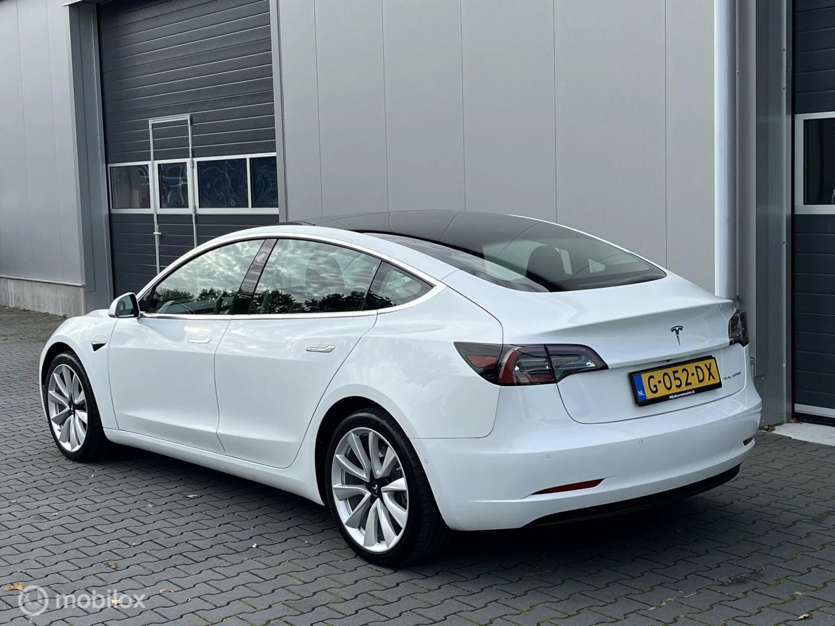 Hoofdafbeelding Tesla Model 3