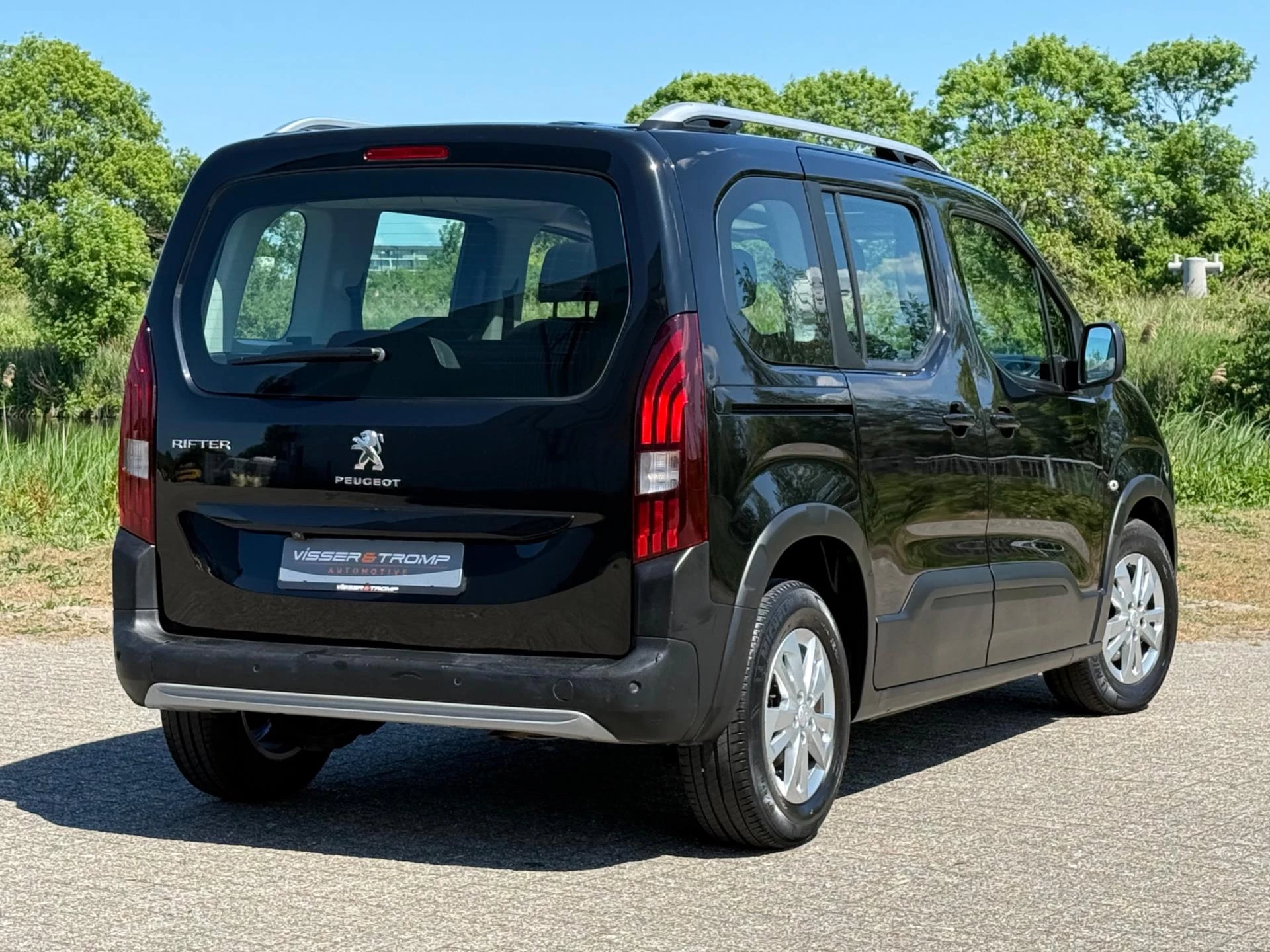 Hoofdafbeelding Peugeot Rifter