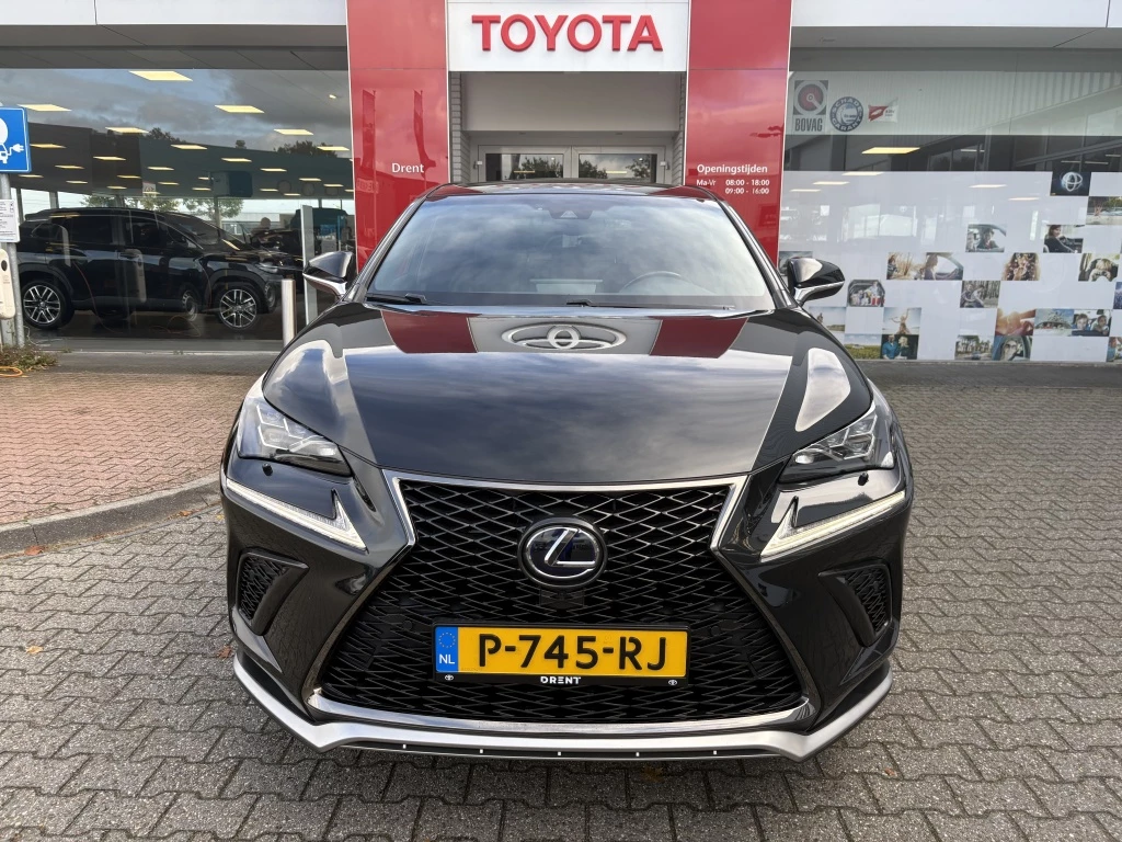 Hoofdafbeelding Lexus NX