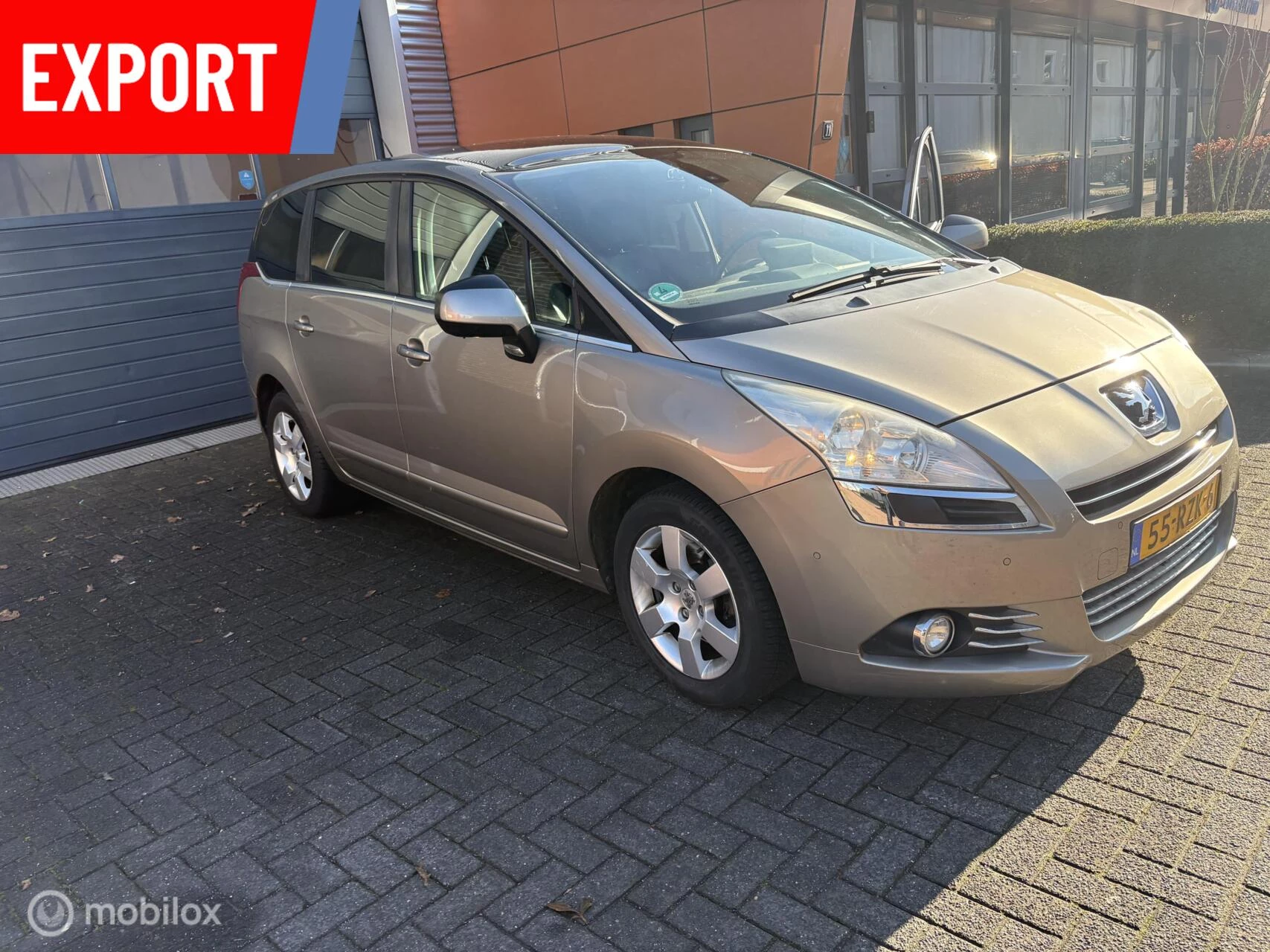 Hoofdafbeelding Peugeot 5008