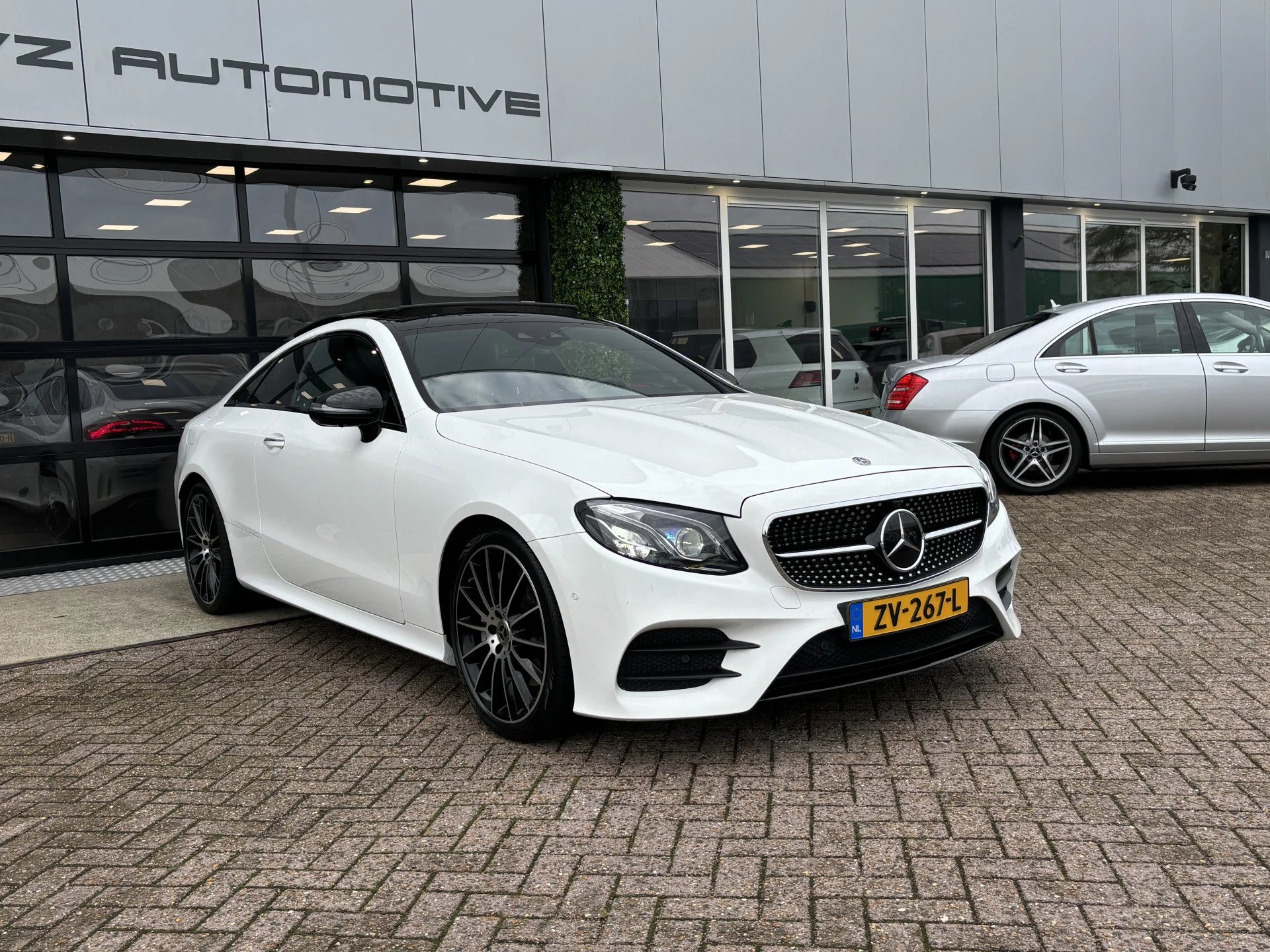 Hoofdafbeelding Mercedes-Benz E-Klasse