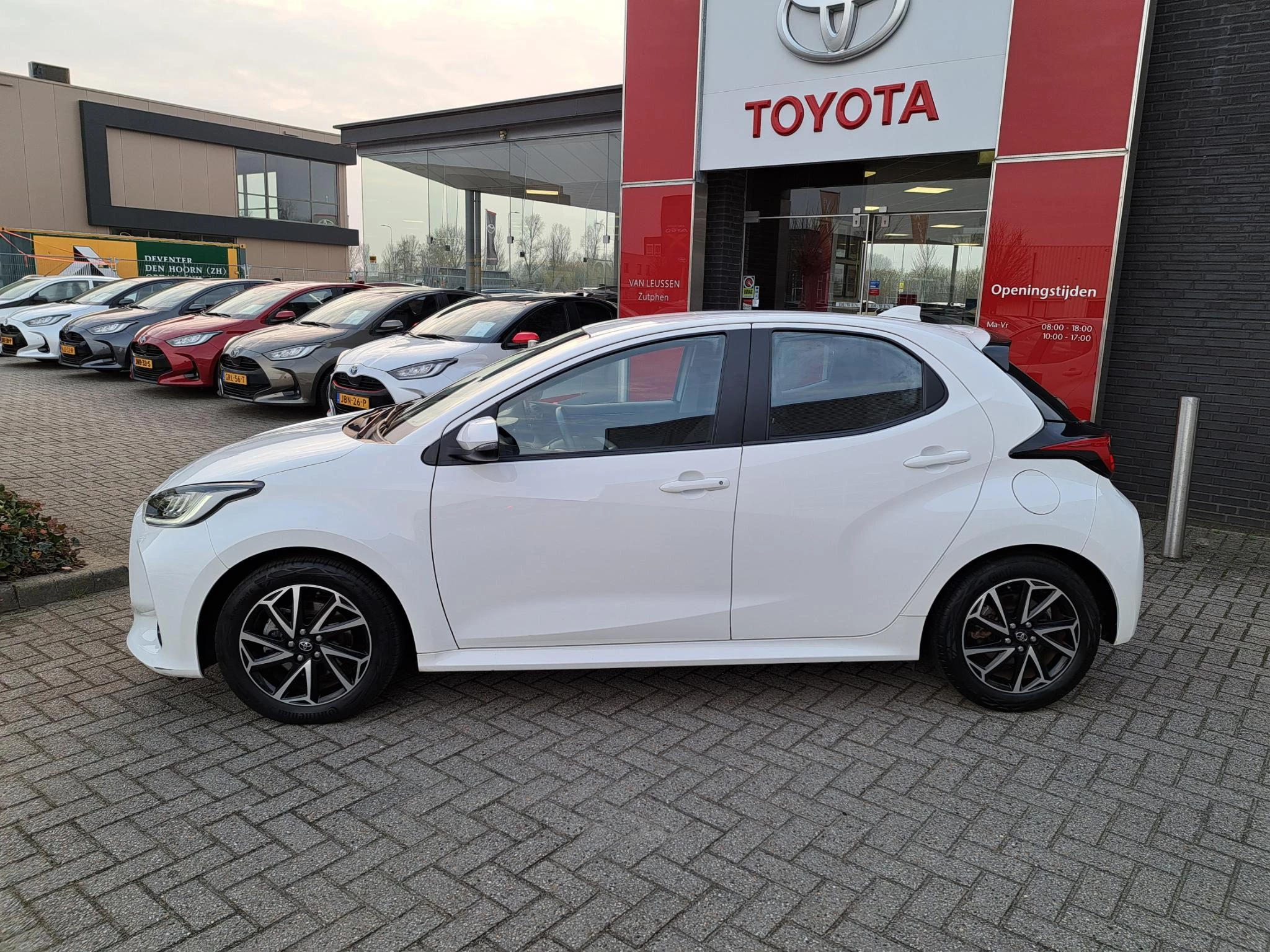 Hoofdafbeelding Toyota Yaris