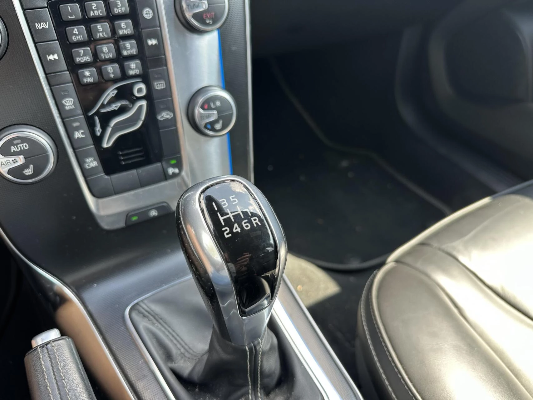Hoofdafbeelding Volvo V40