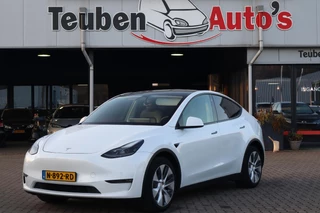 Hoofdafbeelding Tesla Model Y Tesla Model Y Long Range AWD 75 kWh SOH 89%, BTW Auto, Panoramadak, Autopilot computer 3.0, 360 Camera, Trekhaak, Warmtepomp, BTW Auto