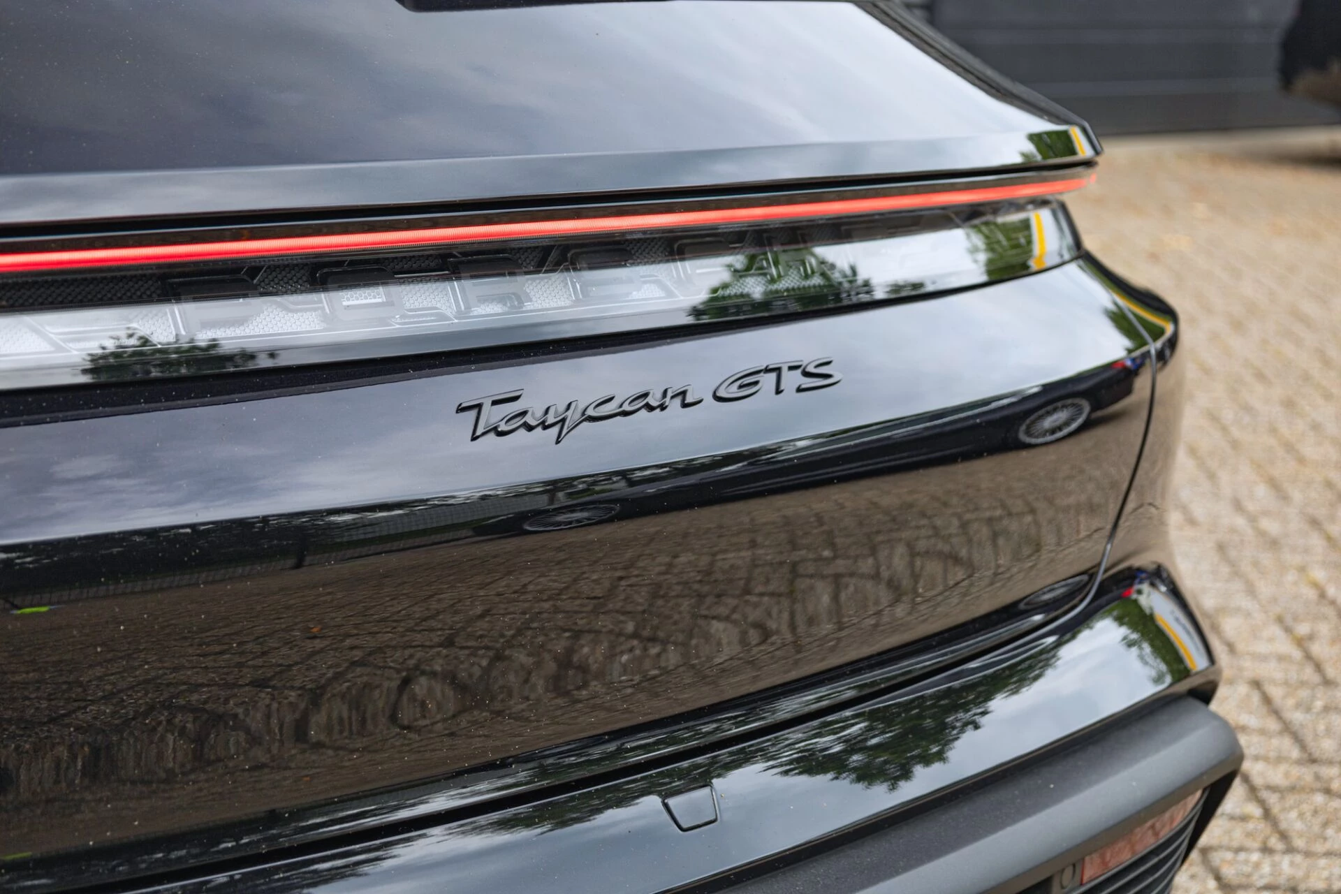 Hoofdafbeelding Porsche Taycan