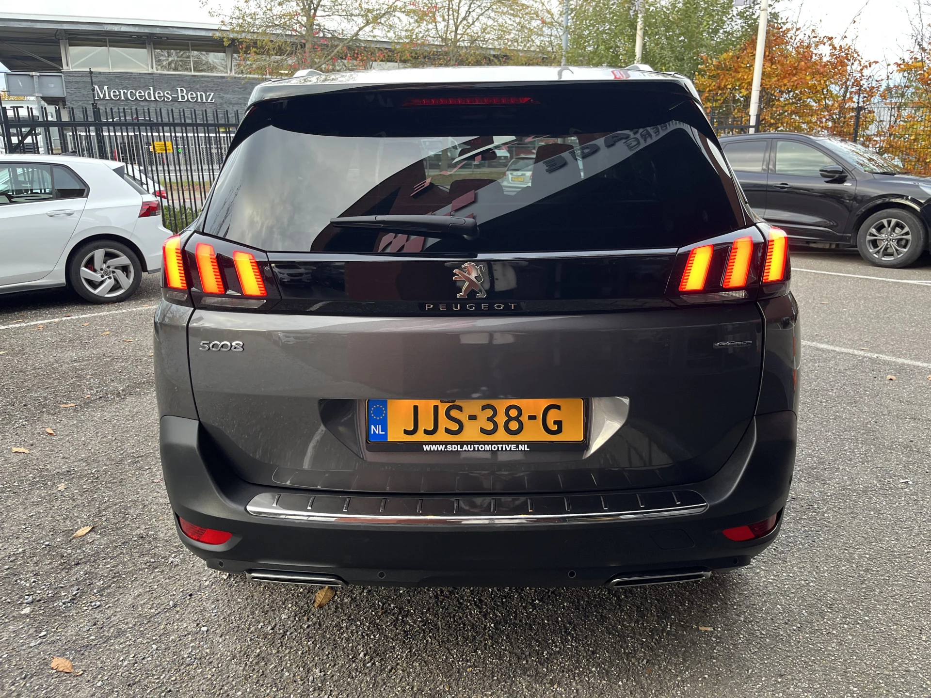 Hoofdafbeelding Peugeot 5008
