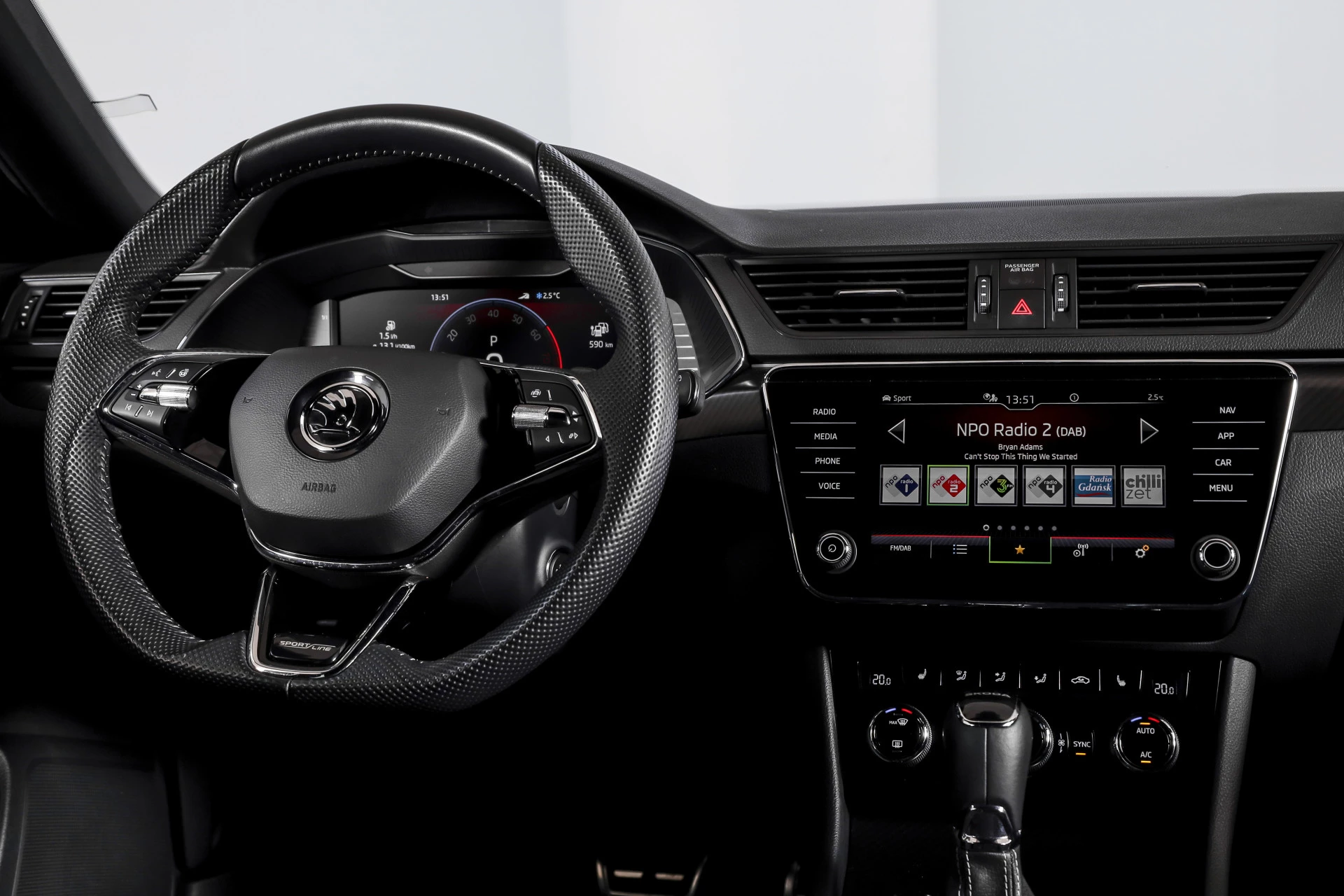 Hoofdafbeelding Škoda Superb