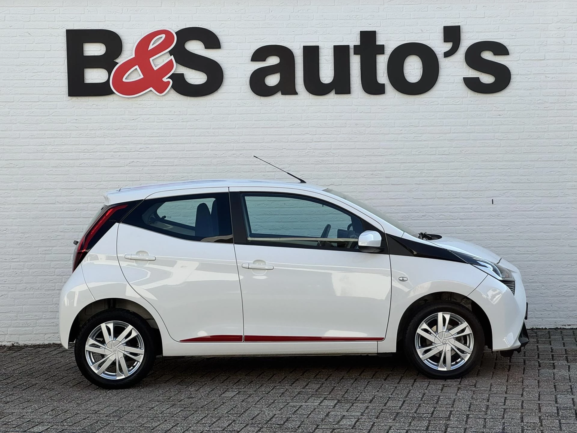 Hoofdafbeelding Toyota Aygo