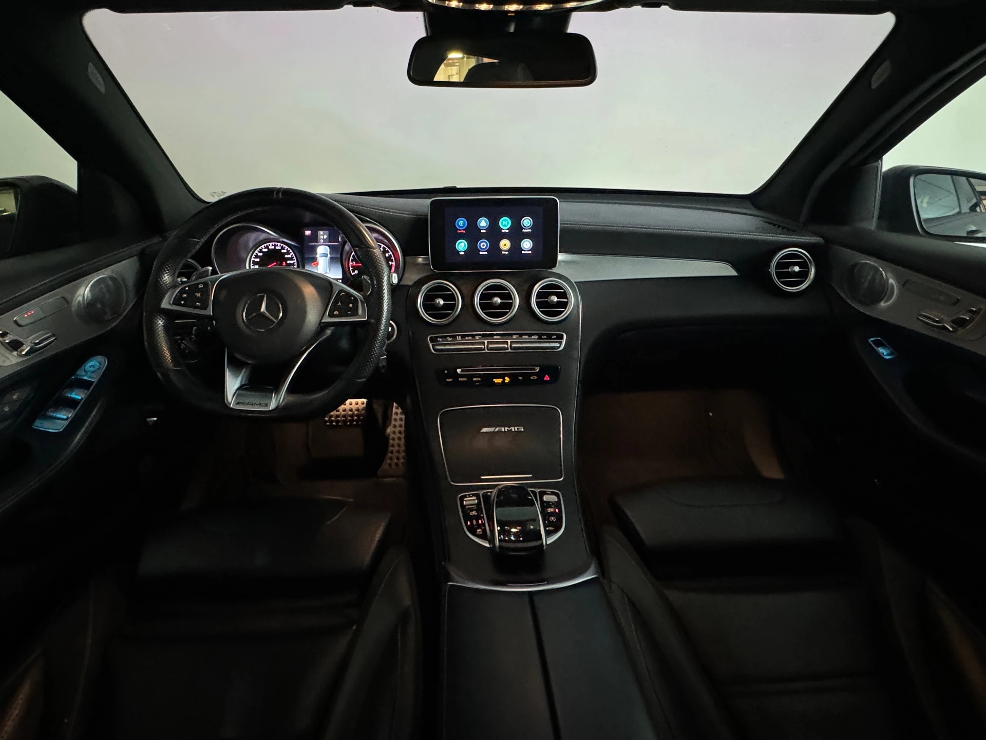 Hoofdafbeelding Mercedes-Benz GLC