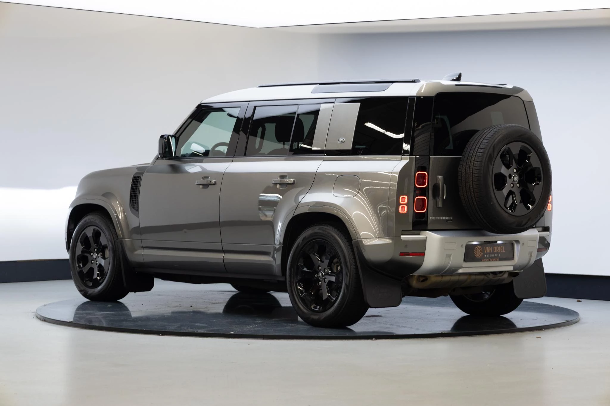 Hoofdafbeelding Land Rover Defender