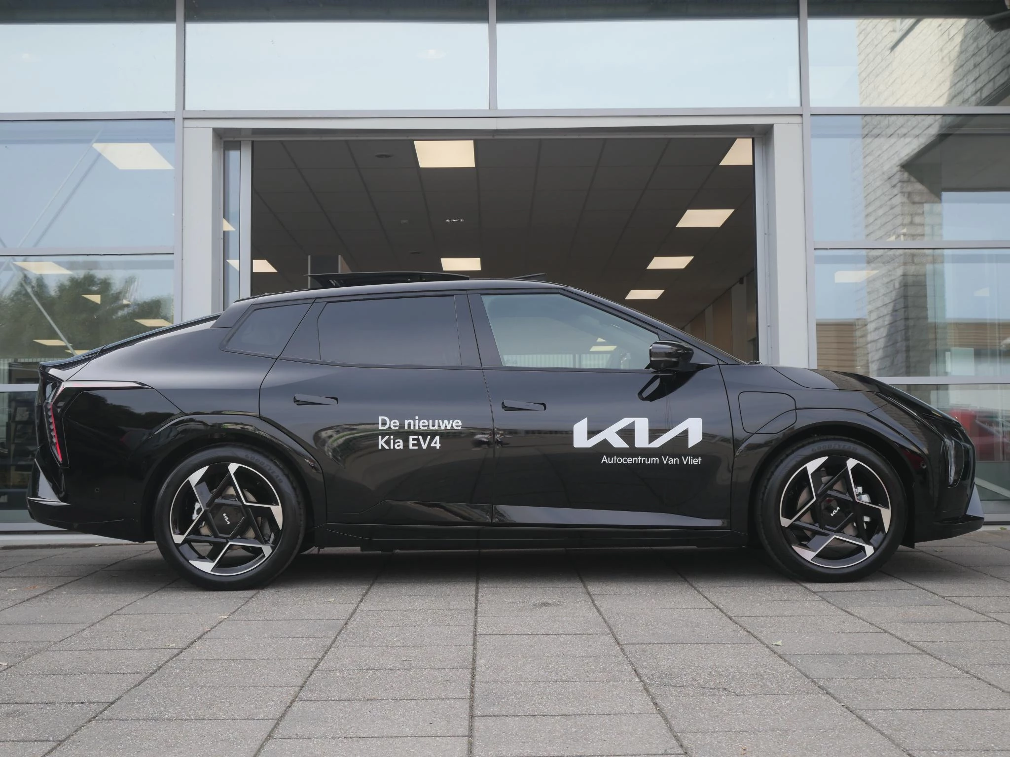 Hoofdafbeelding Kia EV4