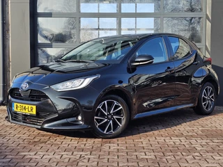 Toyota Yaris 1.5 VVT-i Dynamic | Airco | Navi | Keyless | Lane Assist | Adaptive Cruise | All-seasons | Camera |