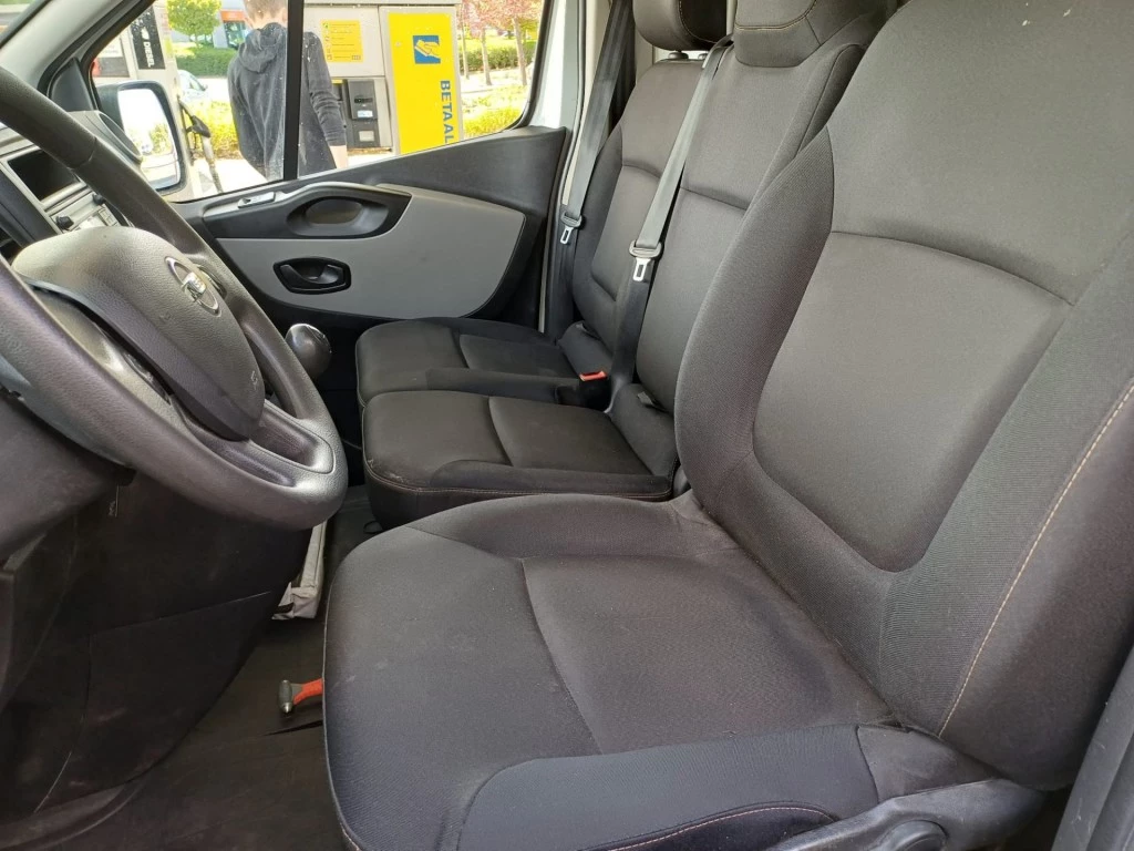 Hoofdafbeelding Nissan NV300