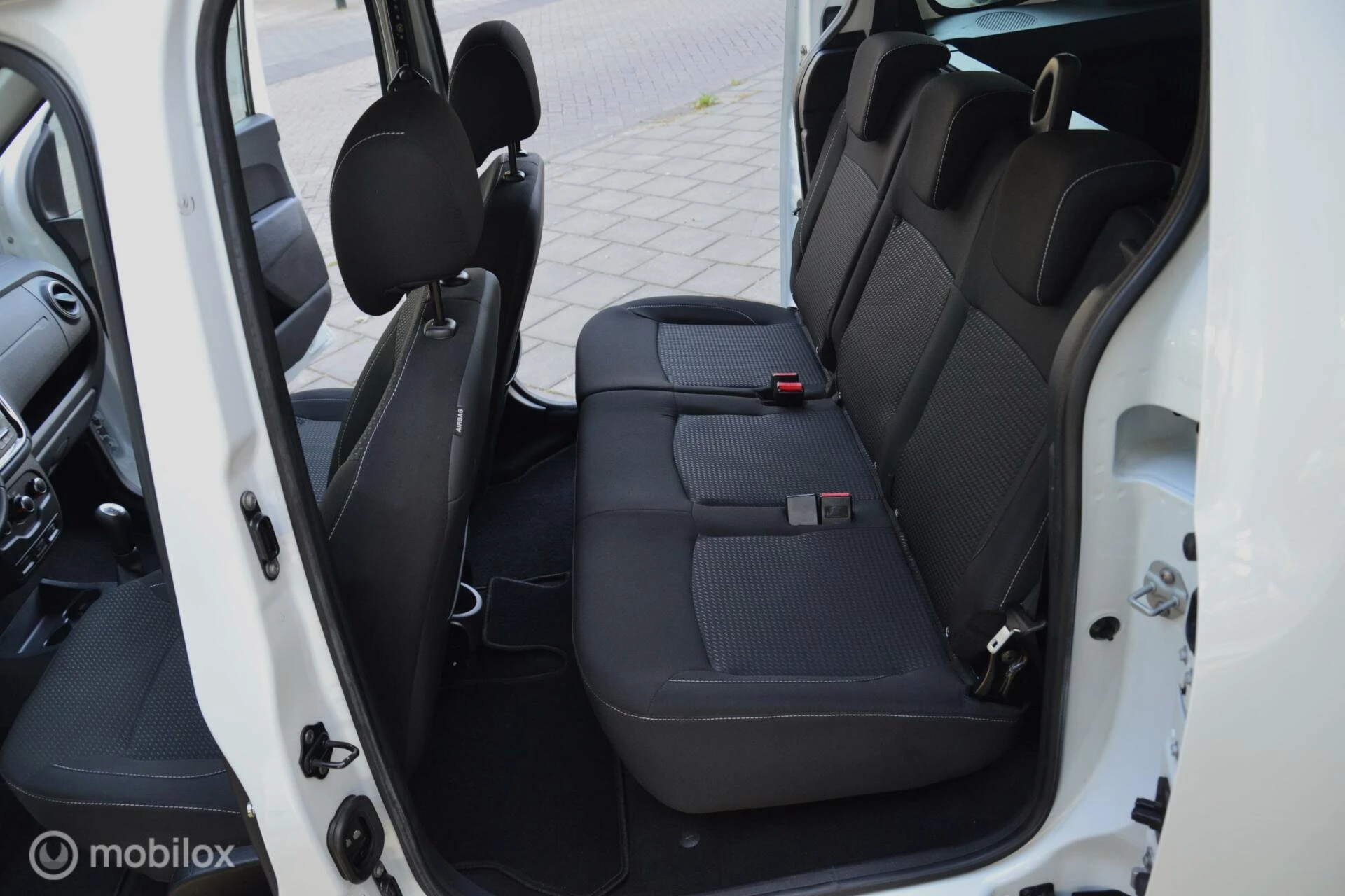 Hoofdafbeelding Dacia Dokker