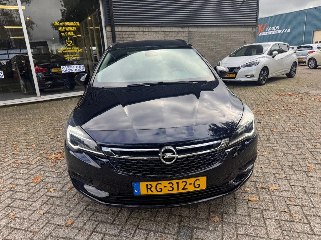 Hoofdafbeelding Opel Astra