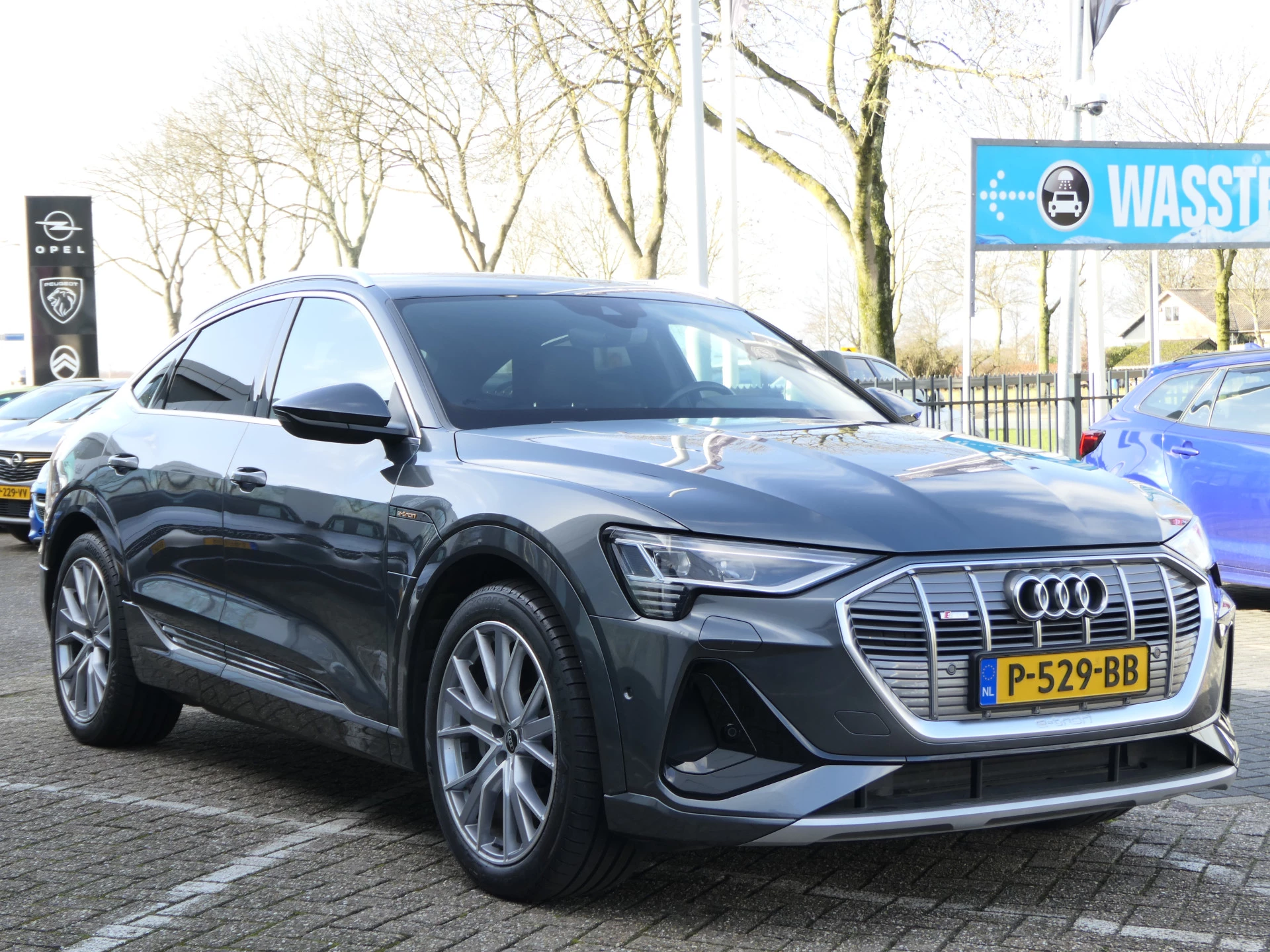 Hoofdafbeelding Audi e-tron