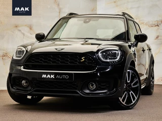 MINI Countryman 1.5 Cooper SE ALL4 John Cooper Works, NL-auto, JCW pakket, 19", H/K, pano, LED-kopl., carbon, memory, ACC, privacy