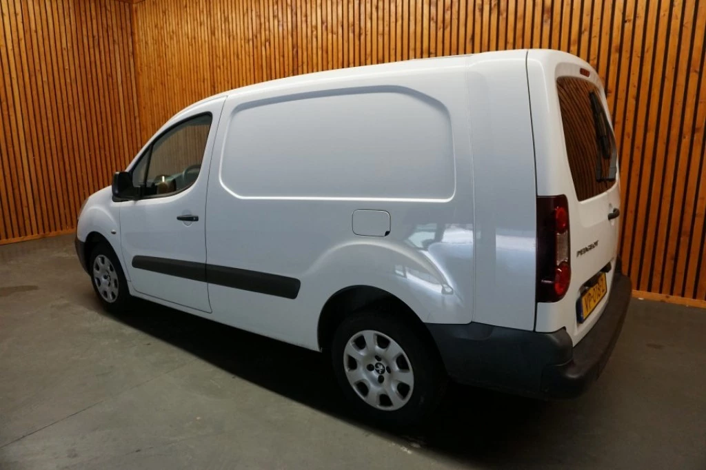 Hoofdafbeelding Peugeot Partner