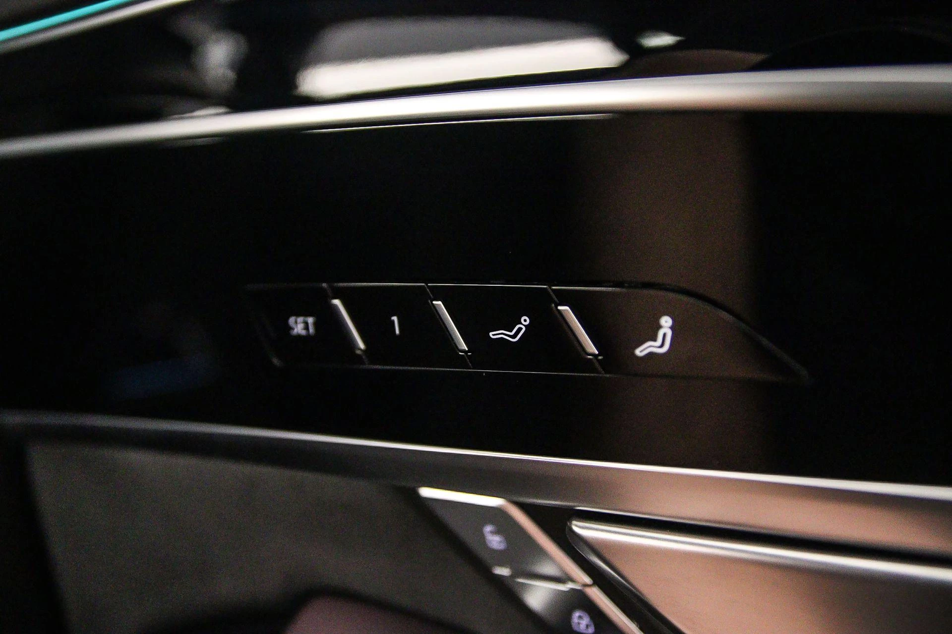 Hoofdafbeelding Audi A8