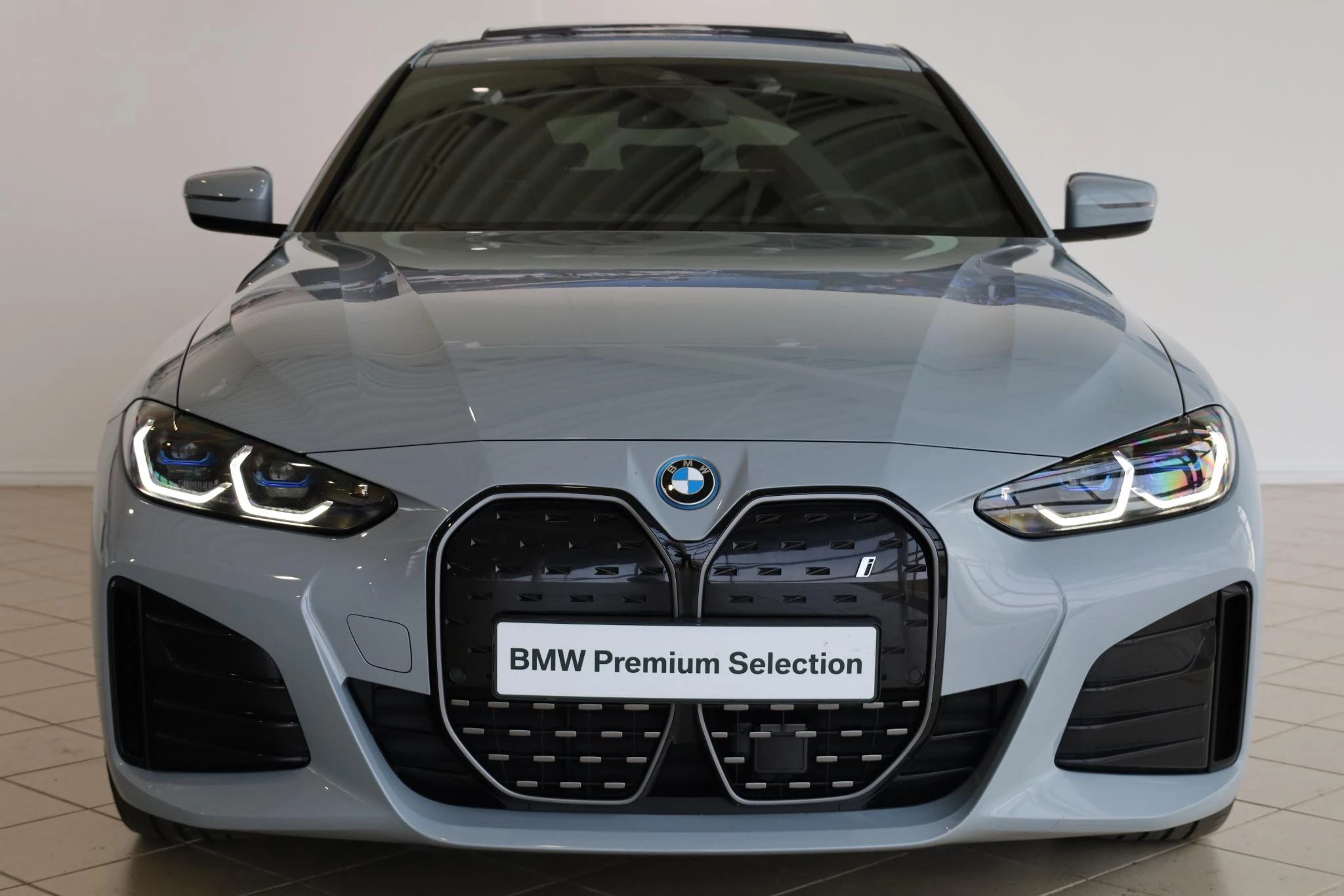 Hoofdafbeelding BMW i4