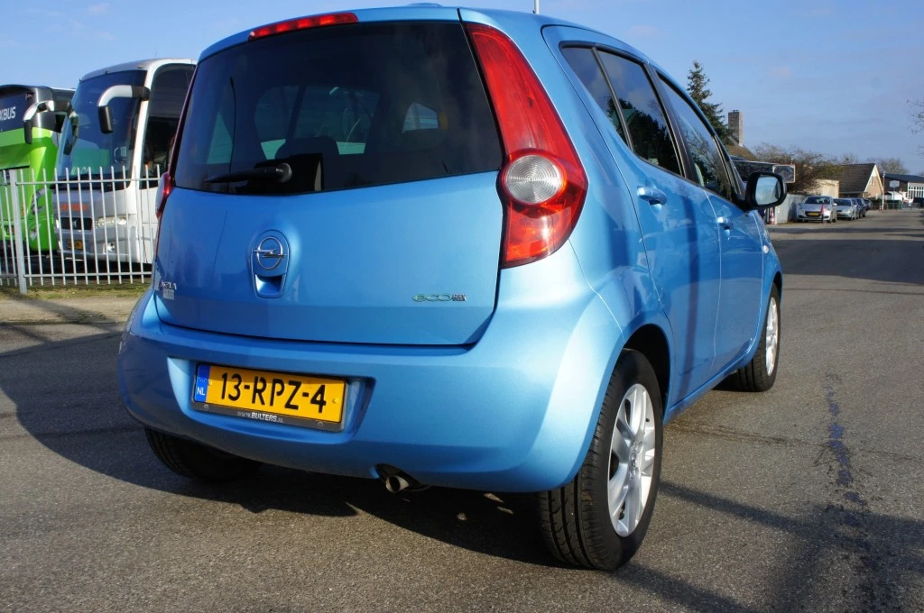 Hoofdafbeelding Opel Agila