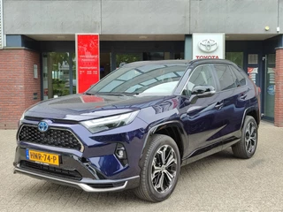 Hoofdafbeelding Toyota RAV4 Toyota RAV4 2.5 Plug-in Hybrid AWD BI-TONE PLUS PANO-DAK LEDER JBL-AUDIO HEAD-UP STOELKOELING/VERW 360° CAMERA BLIND SPOT NAVI APPLE/ANDROID 19'' LM-VELGEN
