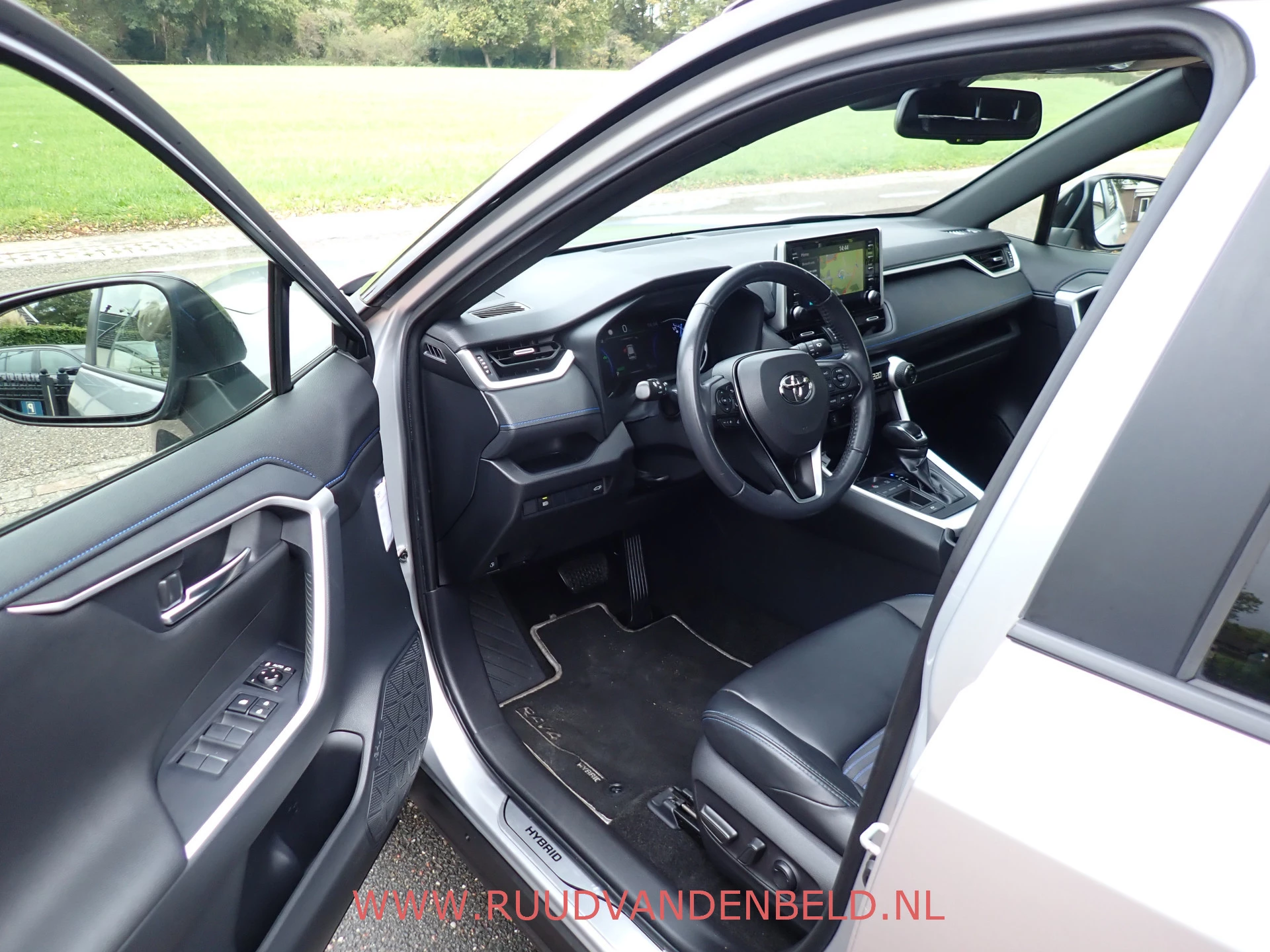 Hoofdafbeelding Toyota RAV4