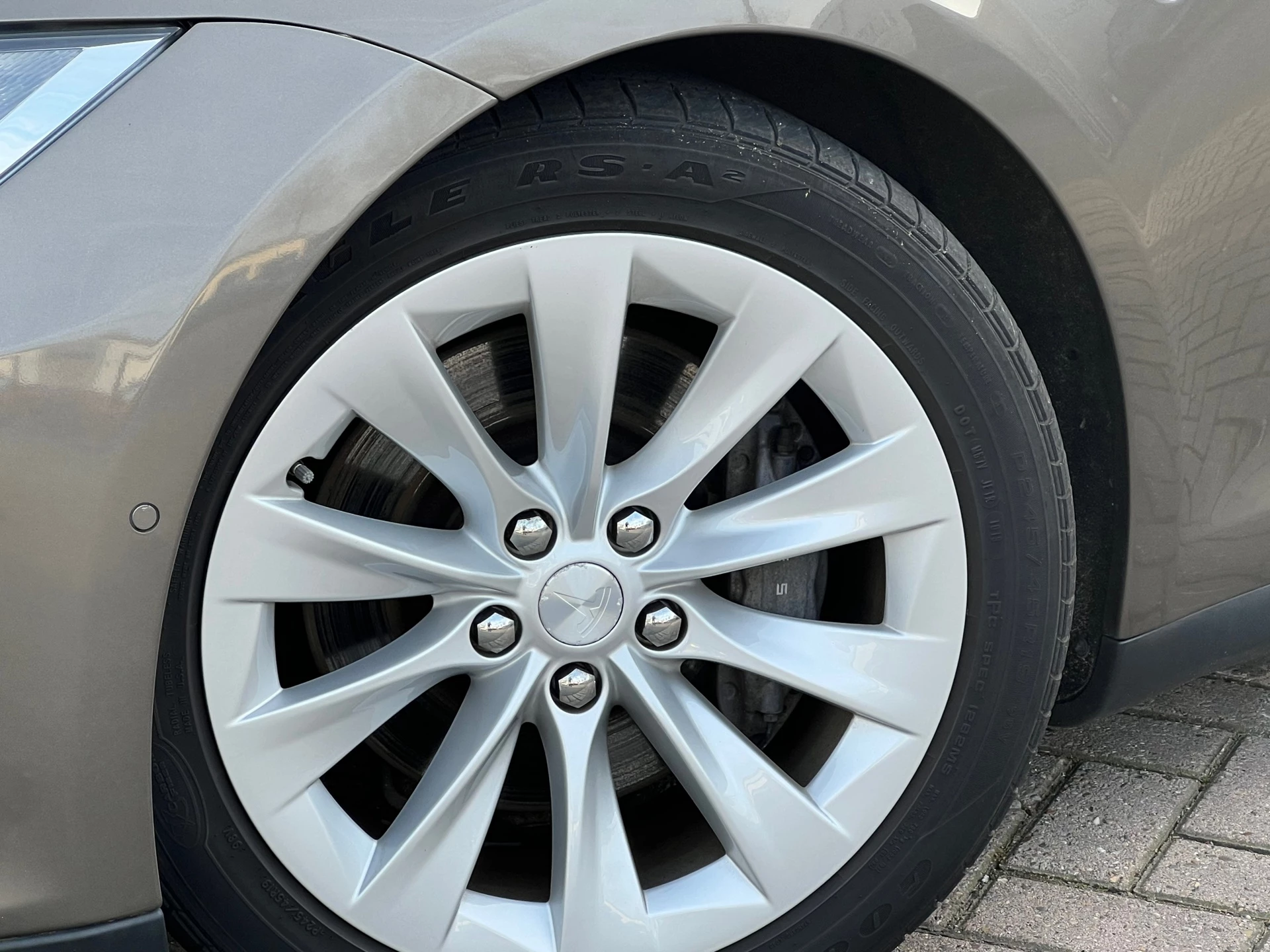 Hoofdafbeelding Tesla Model S