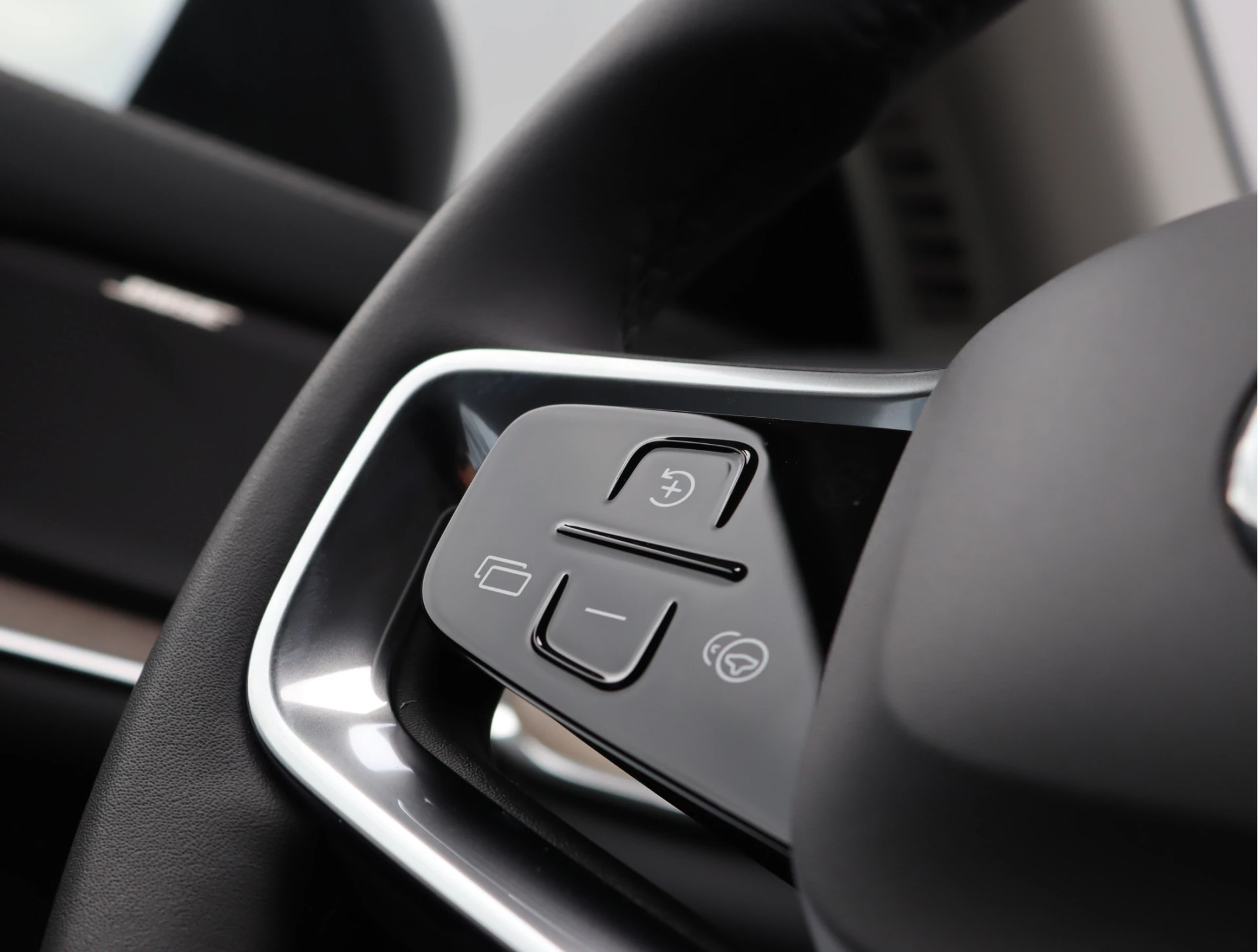 Hoofdafbeelding Volvo EX90