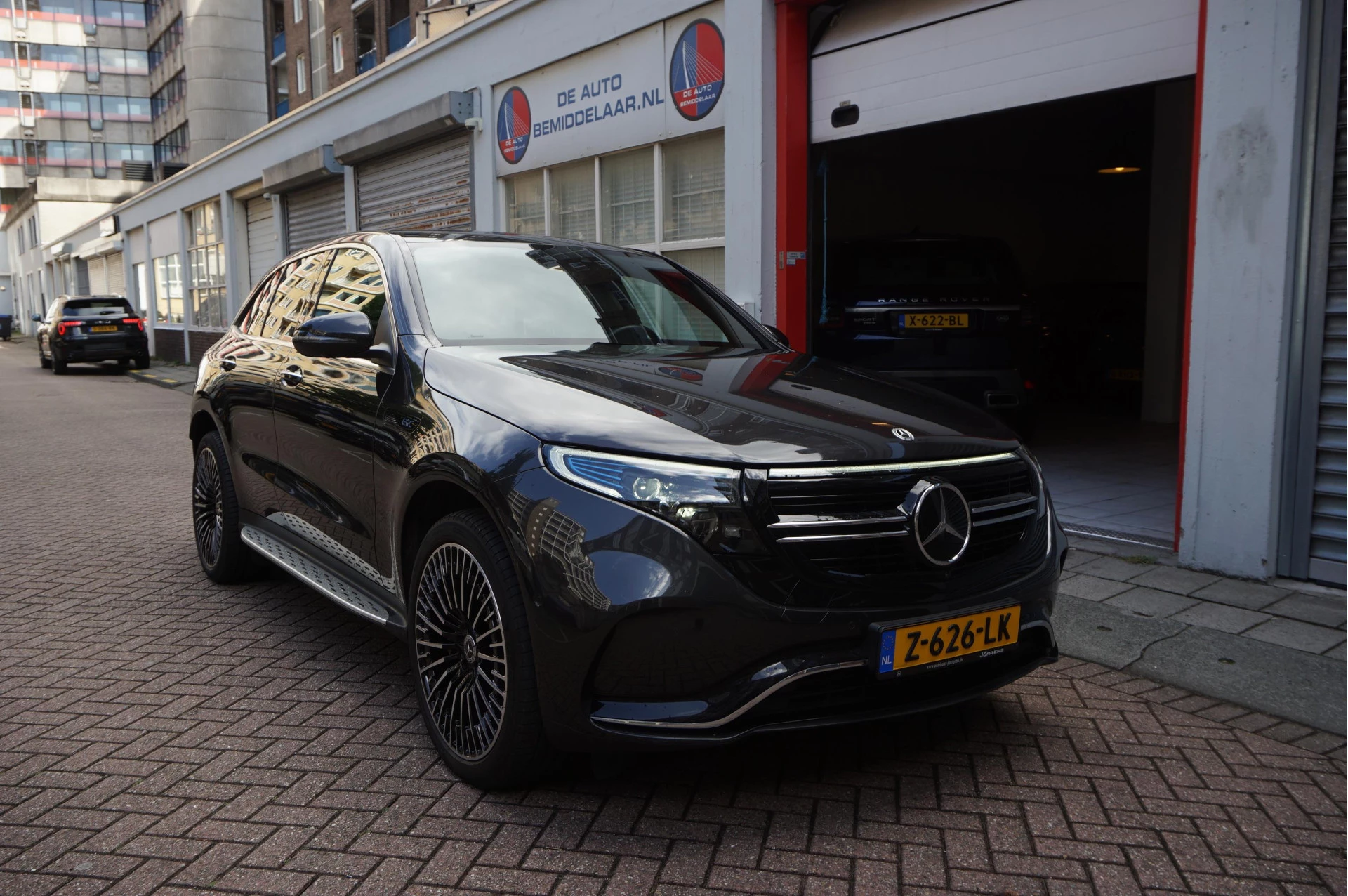 Hoofdafbeelding Mercedes-Benz EQC