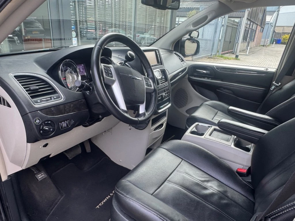 Hoofdafbeelding Chrysler Town & Country