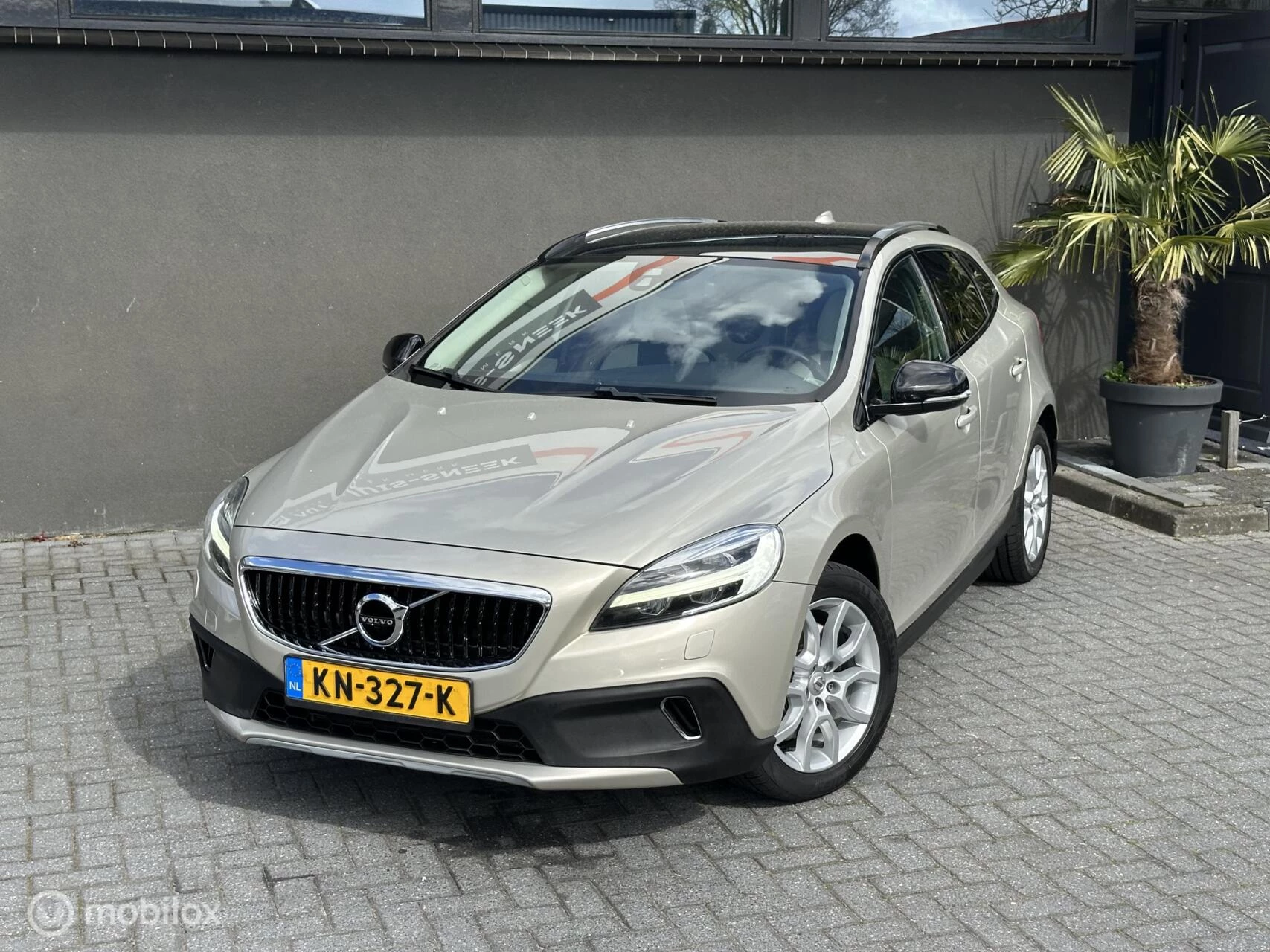 Hoofdafbeelding Volvo V40