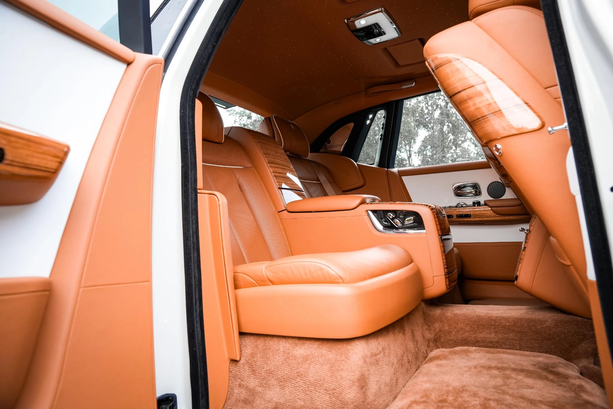 Hoofdafbeelding Rolls-Royce Phantom