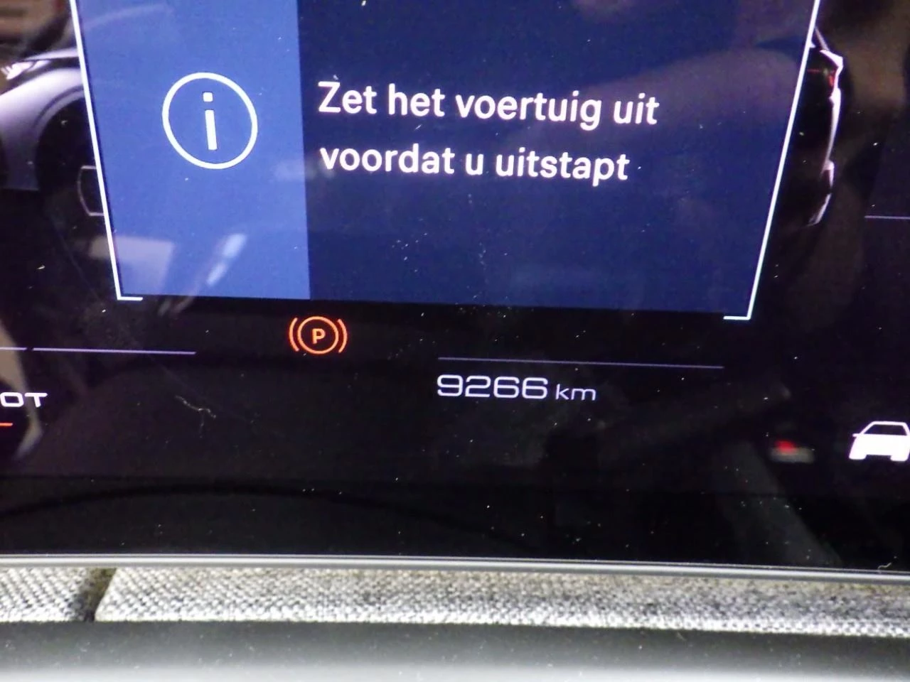 Hoofdafbeelding Peugeot e-5008
