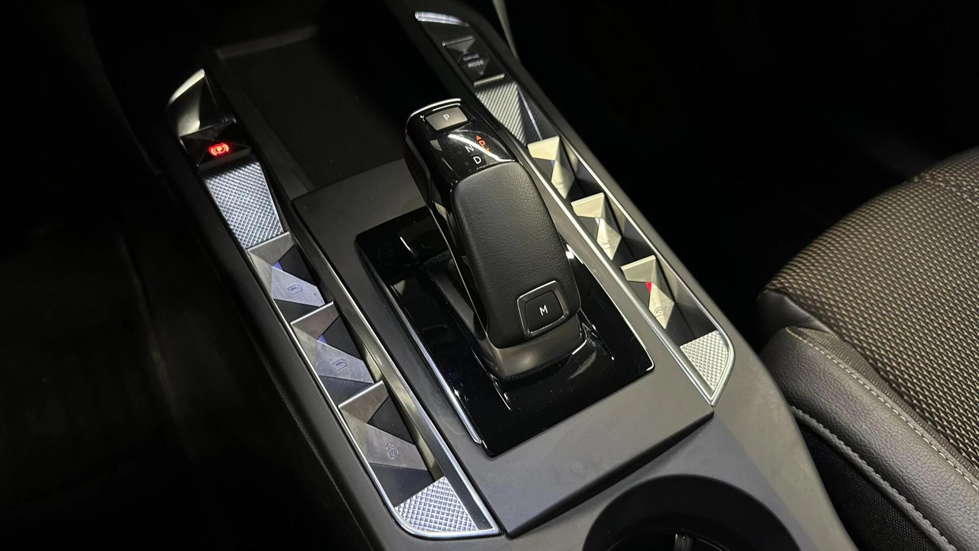 Hoofdafbeelding DS DS 3