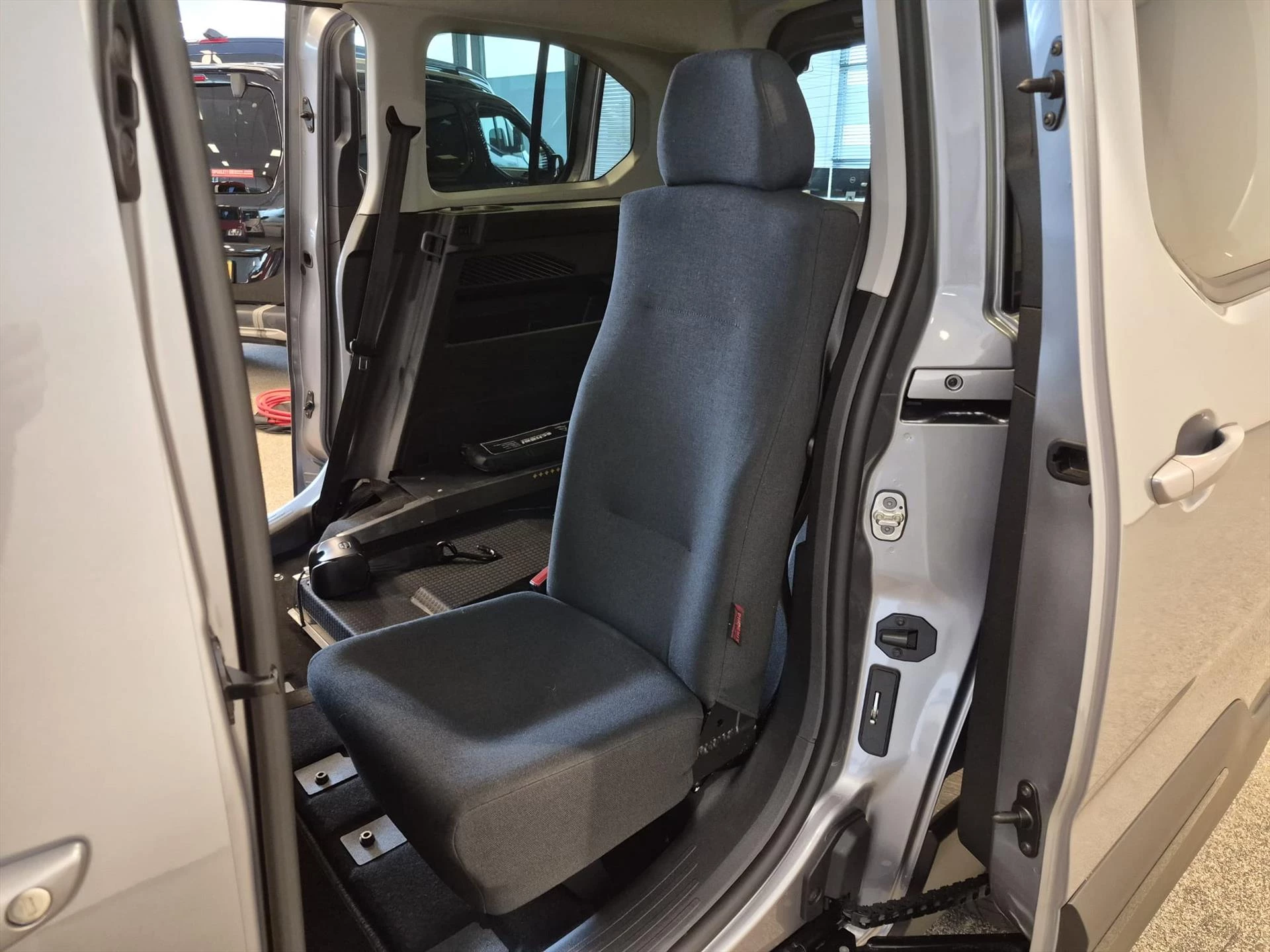 Hoofdafbeelding Peugeot e-Rifter