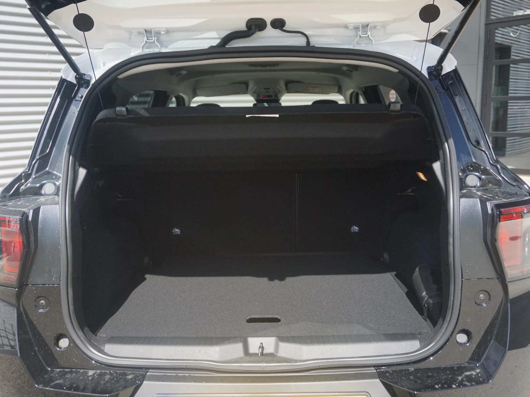 Hoofdafbeelding Citroën ë-C3 Aircross
