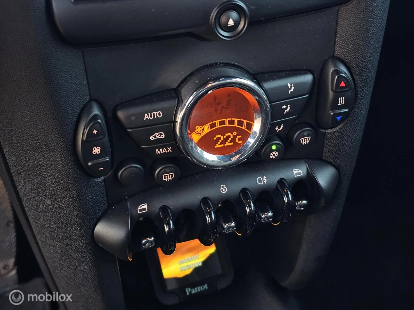 Hoofdafbeelding MINI One