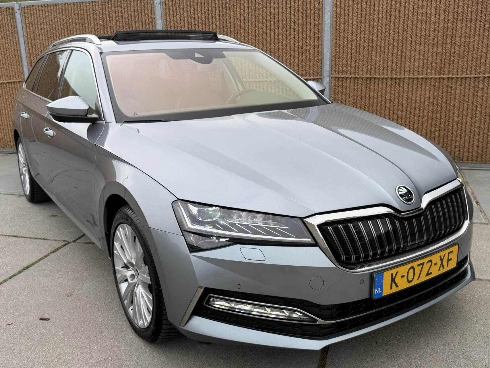 Hoofdafbeelding Škoda Superb