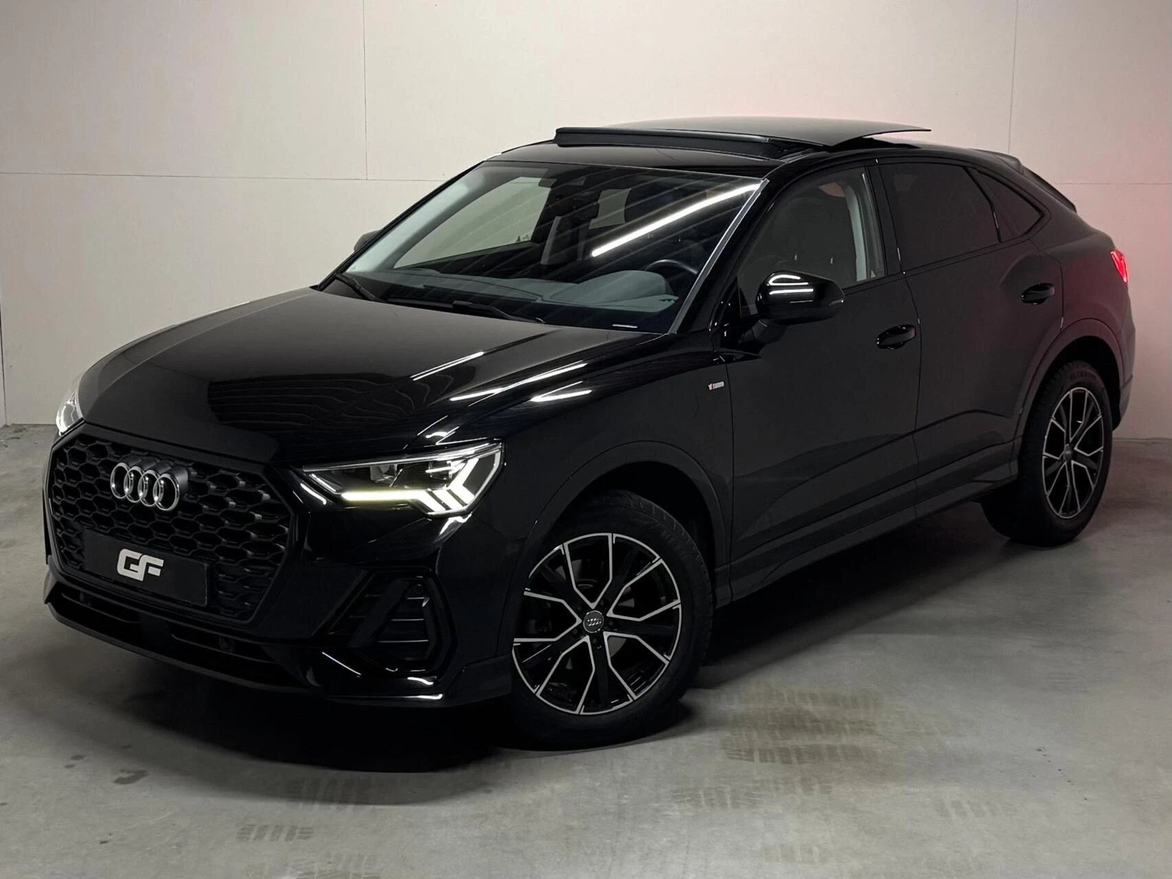 Hoofdafbeelding Audi Q3