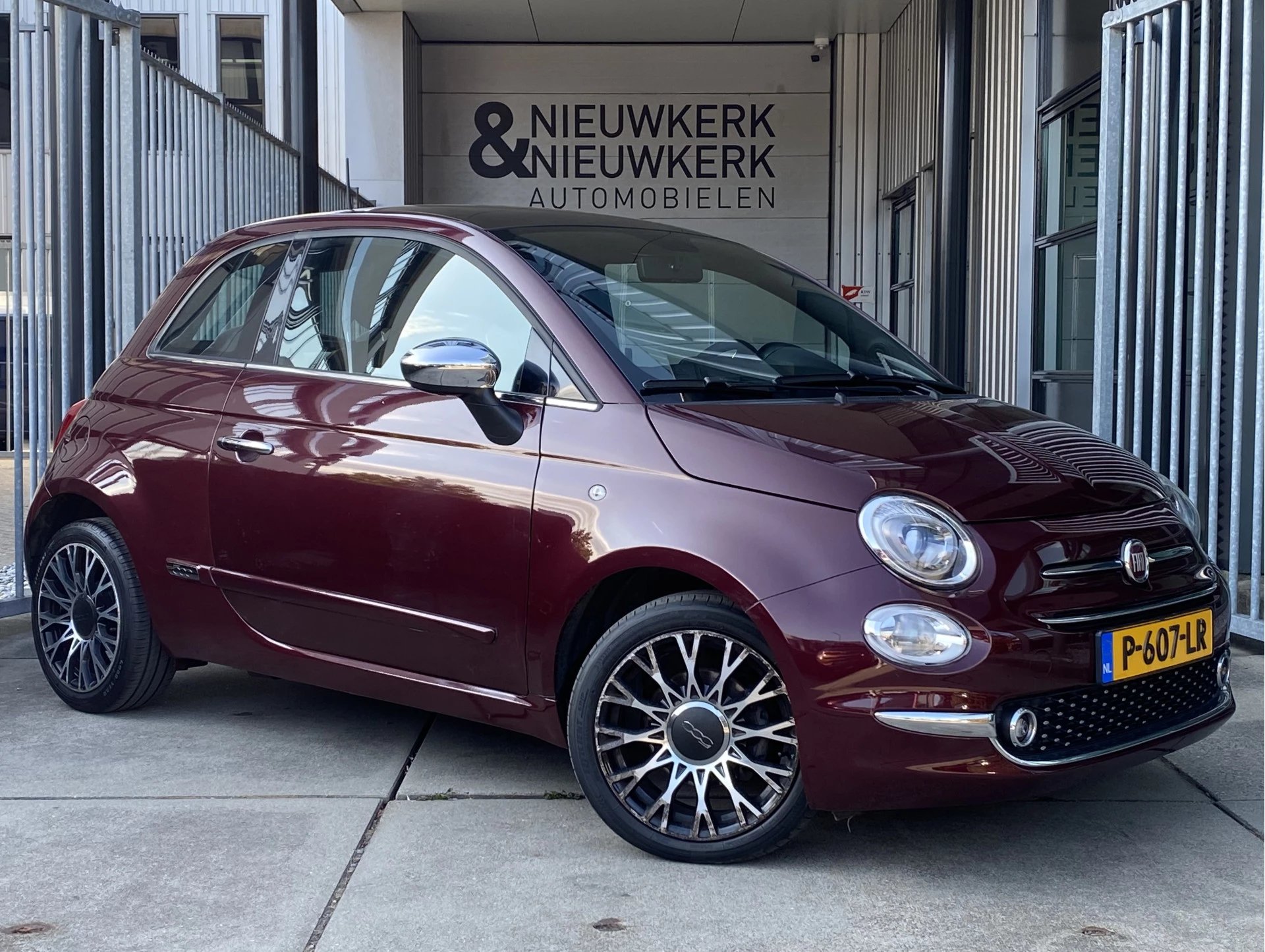 Hoofdafbeelding Fiat 500