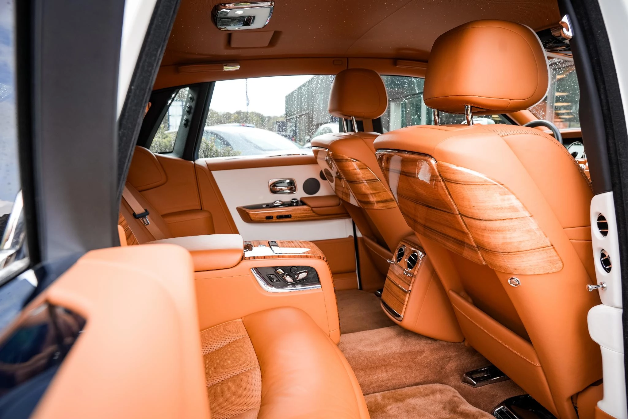 Hoofdafbeelding Rolls-Royce Phantom