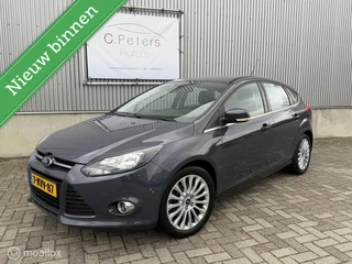 Ford Focus 1.6 EcoBoost 150PK Titanium 2013 / Navigatie / Parkeersensoren / Trekhaak / Climate / 2e eigenaar NAP