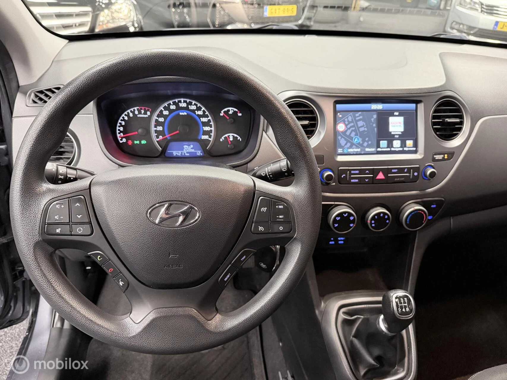 Hoofdafbeelding Hyundai i10