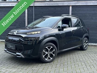Hoofdafbeelding Citroën C3 Aircross Citroen C3 Aircross 1.2 PureTech Plus 110 PK / FM NAV / 16" / Privacy glass / Carplay