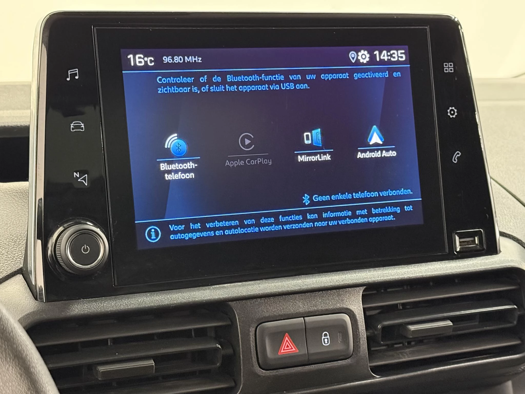 Hoofdafbeelding Peugeot Partner